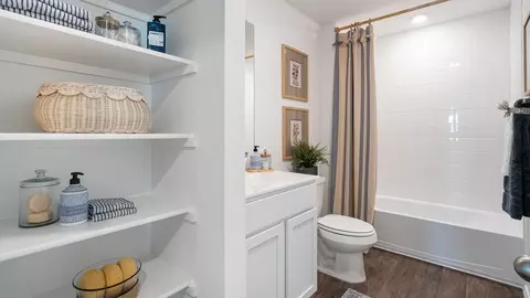 Bath - 116 Caddo Bnd, Kyle, TX 78640 photo 6 of 7