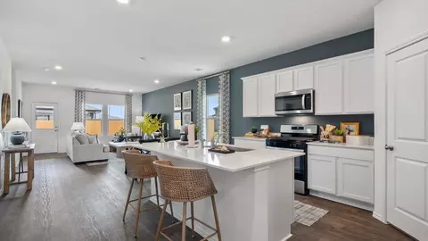 Kitchen - 116 Caddo Bnd, Kyle, TX 78640 photo 5 of 9