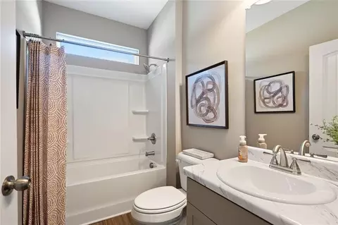 Bath - 706 Sinclair Ln, Temple, GA 30179 photo 1 of 5