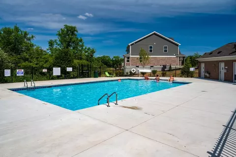 Exterior - 5469 Sheldon Close, Middletown, OH 45005 photo 52 of 59
