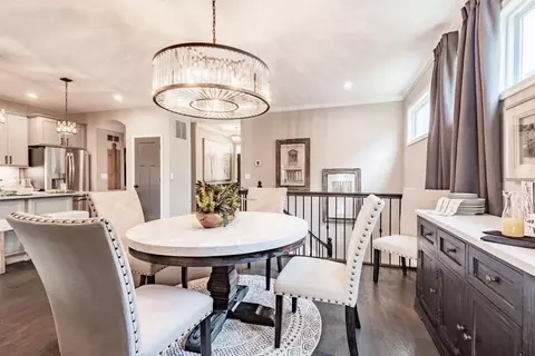 Dining - 5469 Sheldon Close, Middletown, OH 45005 photo 8 of 8