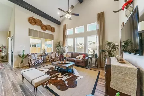 Living - 32111 River Birch Ln, Waller, TX 77484 photo 1 of 2
