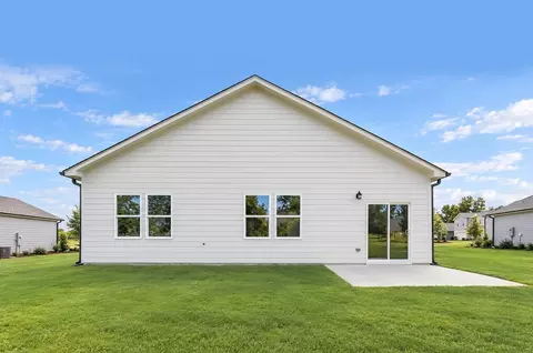 Exterior - 312 Mahan Dr, Perry, GA 31069 photo 2 of 4