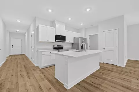 Entry Way - 312 Mahan Dr, Perry, GA 31069 photo 1 of 1