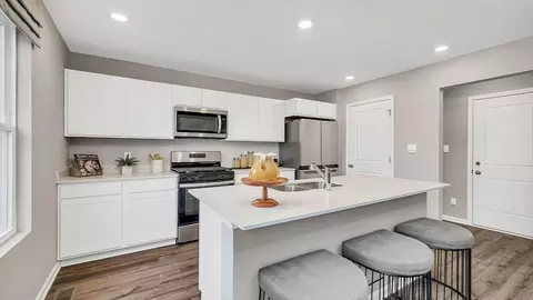 Kitchen - 577 Petry St, Hebron, IN 46341 photo 1 of 10