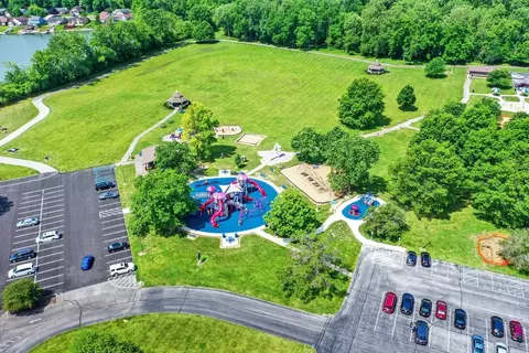 View/Area - 8765 Bo St, Plainfield, IN 46168 photo 10 of 17