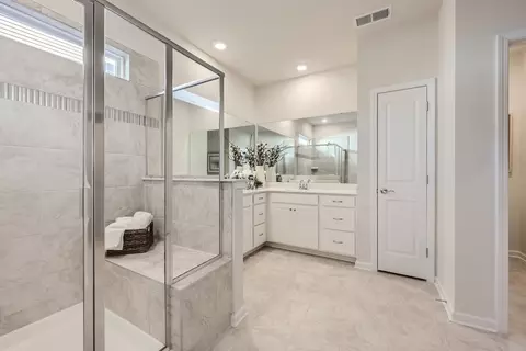 Bath - 7161 Juneberry Way, Maiden, NC 28650 photo 1 of 7