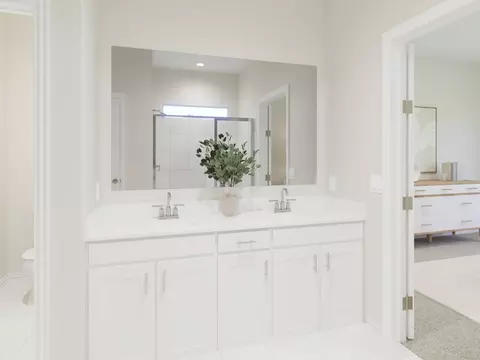 Bath - 303 Eldora Dr, Nevada, TX 75173 photo 1 of 2
