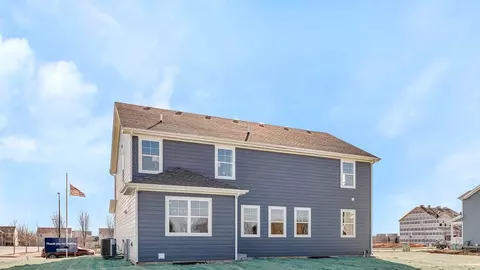 Exterior - 290 Snowdrop Ln, Elgin, IL 60124 photo 4 of 9