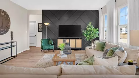 Living - 290 Snowdrop Ln, Elgin, IL 60124 photo 2 of 3
