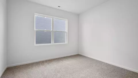Bedroom - 290 Snowdrop Ln, Elgin, IL 60124 photo 3 of 13
