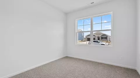 Bedroom - 290 Snowdrop Ln, Elgin, IL 60124 photo 1 of 13