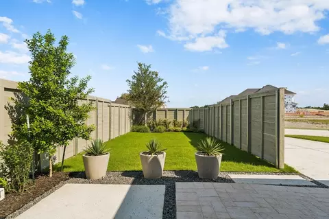 Exterior - 1709 Clover Fern Dr, Celina, TX 75009 photo 5 of 6