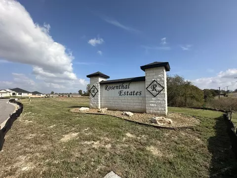 203 Lasso Loop, Lorena, TX 76655 photo 4