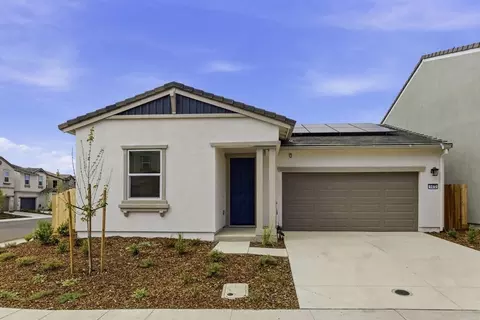1472 Roebling St, Lincoln, CA 95648