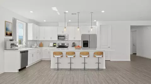 Kitchen - 3241 Oak Trail Dr, Manteca, CA 95337 photo 5 of 12