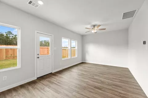 Living - 10827 Red Flagstone Dr, Conroe, TX 77306 photo 1 of 1