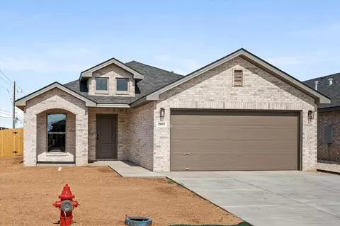 2002 Durham Ave, Wolfforth, TX 79382