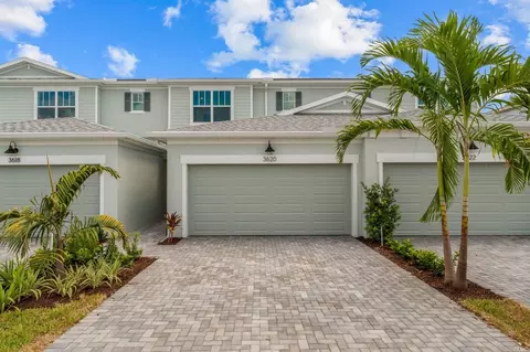3639 NW Solange Ct, Jensen Beach, FL 34957