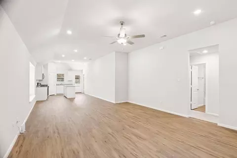 Living - 6517 Adderly Rd, Pilot Point, TX 76258 photo 2 of 3