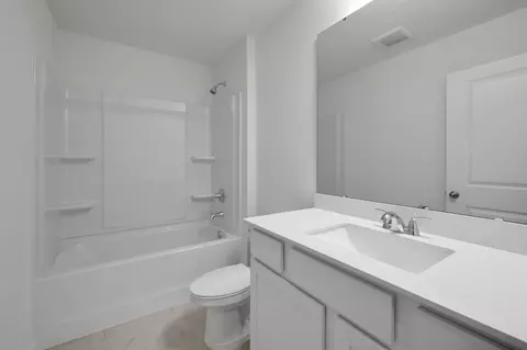 Bath - 401 Barbosa Trl, Saint Augustine, FL 32095 photo 2 of 6