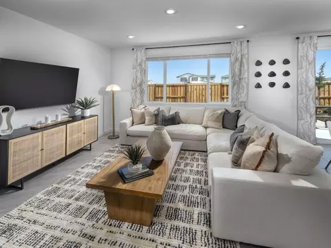 Living - 1292 Revere Loop, Galt, CA 95632 photo 1 of 2