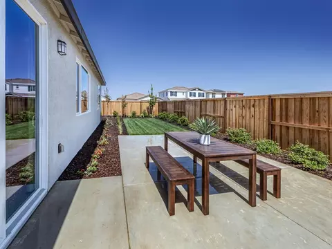 Exterior - 1292 Revere Loop, Galt, CA 95632 photo 3 of 3