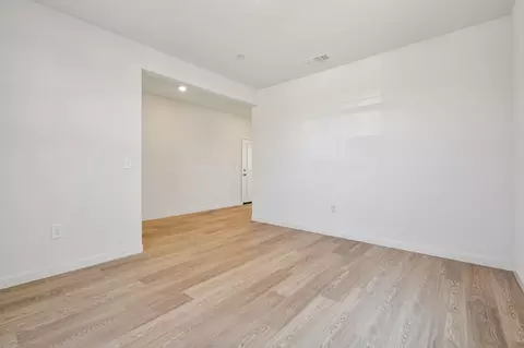 Living - 1292 Revere Loop, Galt, CA 95632 photo 2 of 2