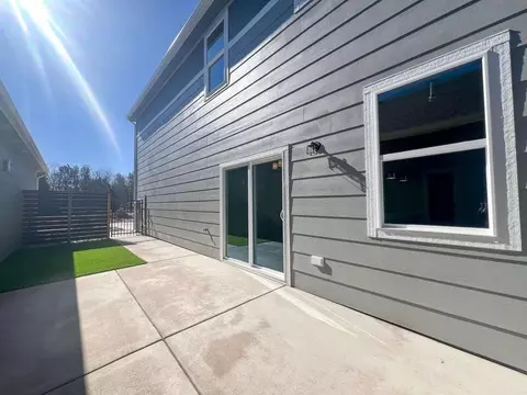 Exterior - 403 E Park Pl, Andover, KS 67002 photo 3 of 7
