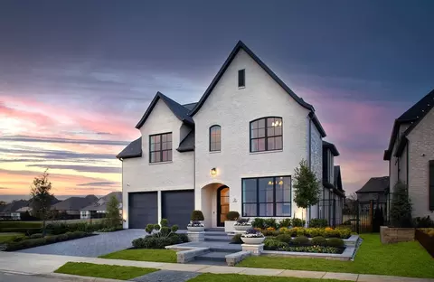 Exterior - 2961 Mockingbird Ln, Prosper, TX 75078 photo 4 of 12