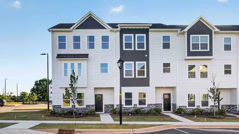 212 E Morehouse Avenue Twnh D, Mooresville, NC 28117