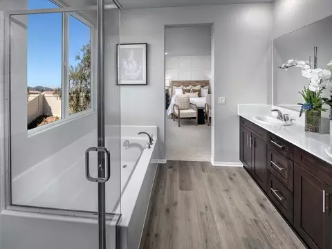 Bath - 31262 Ruby River Rd, Winchester, CA 92596 photo 2 of 2