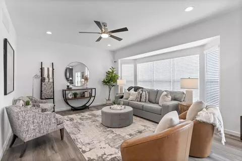Living - 10245 Spokane Dr, Affton, MO 63123 photo 6 of 16