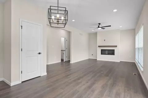 Living - 10245 Spokane Dr, Affton, MO 63123 photo 8 of 16