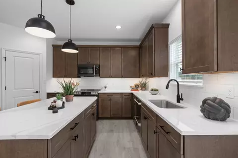 Kitchen - 10245 Spokane Dr, Affton, MO 63123 photo 8 of 27