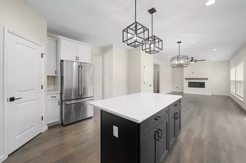 Kitchen - 10245 Spokane Dr, Affton, MO 63123 photo 19 of 27