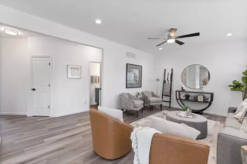 Entry Way - 10245 Spokane Dr, Affton, MO 63123 photo 9 of 20