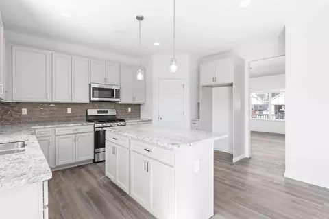 Kitchen - 10245 Spokane Dr, Affton, MO 63123 photo 22 of 27