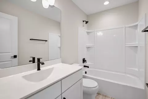 Bath - 10245 Spokane Dr, Affton, MO 63123 photo 14 of 20