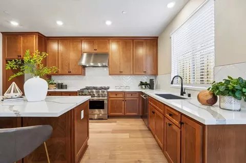 Kitchen - 786 Abigail Pl, Walnut Creek, CA 94598 photo 4 of 7