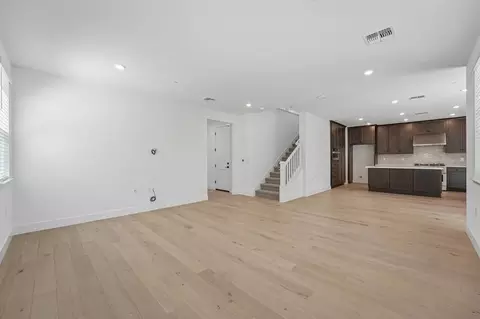 Living - 786 Abigail Pl, Walnut Creek, CA 94598 photo 2 of 6