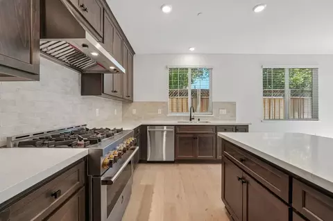 Kitchen - 786 Abigail Pl, Walnut Creek, CA 94598 photo 3 of 7