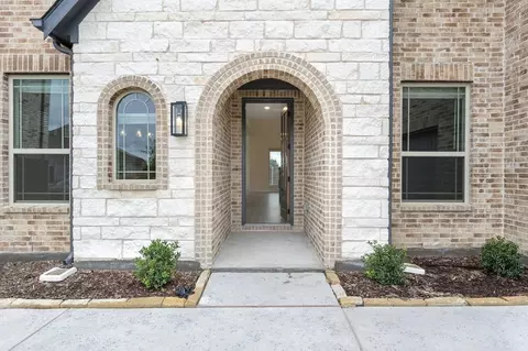 Other - 237 Sweetwater Dr, Commerce, TX 75428 photo 1 of 11