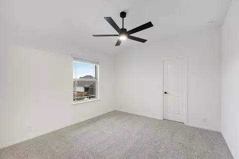 Bedroom - 237 Sweetwater Dr, Commerce, TX 75428 photo 7 of 10