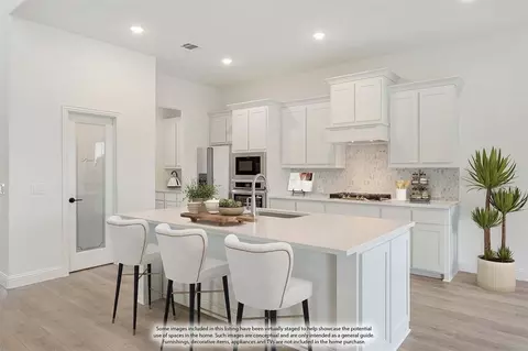 Kitchen - 237 Sweetwater Dr, Commerce, TX 75428 photo 2 of 4