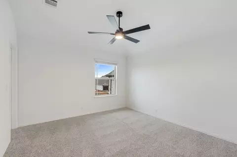 Bedroom - 237 Sweetwater Dr, Commerce, TX 75428 photo 8 of 10