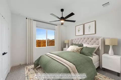 Bedroom - 237 Sweetwater Dr, Commerce, TX 75428 photo 3 of 10
