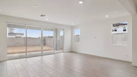Living - 24025 N 25th St, Phoenix, AZ 85024 photo 5 of 6