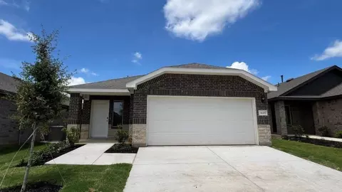 521 Red Admiral Ln, Ponder, TX 76259