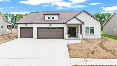 411 N Branch Run, Tipp City, OH 45371